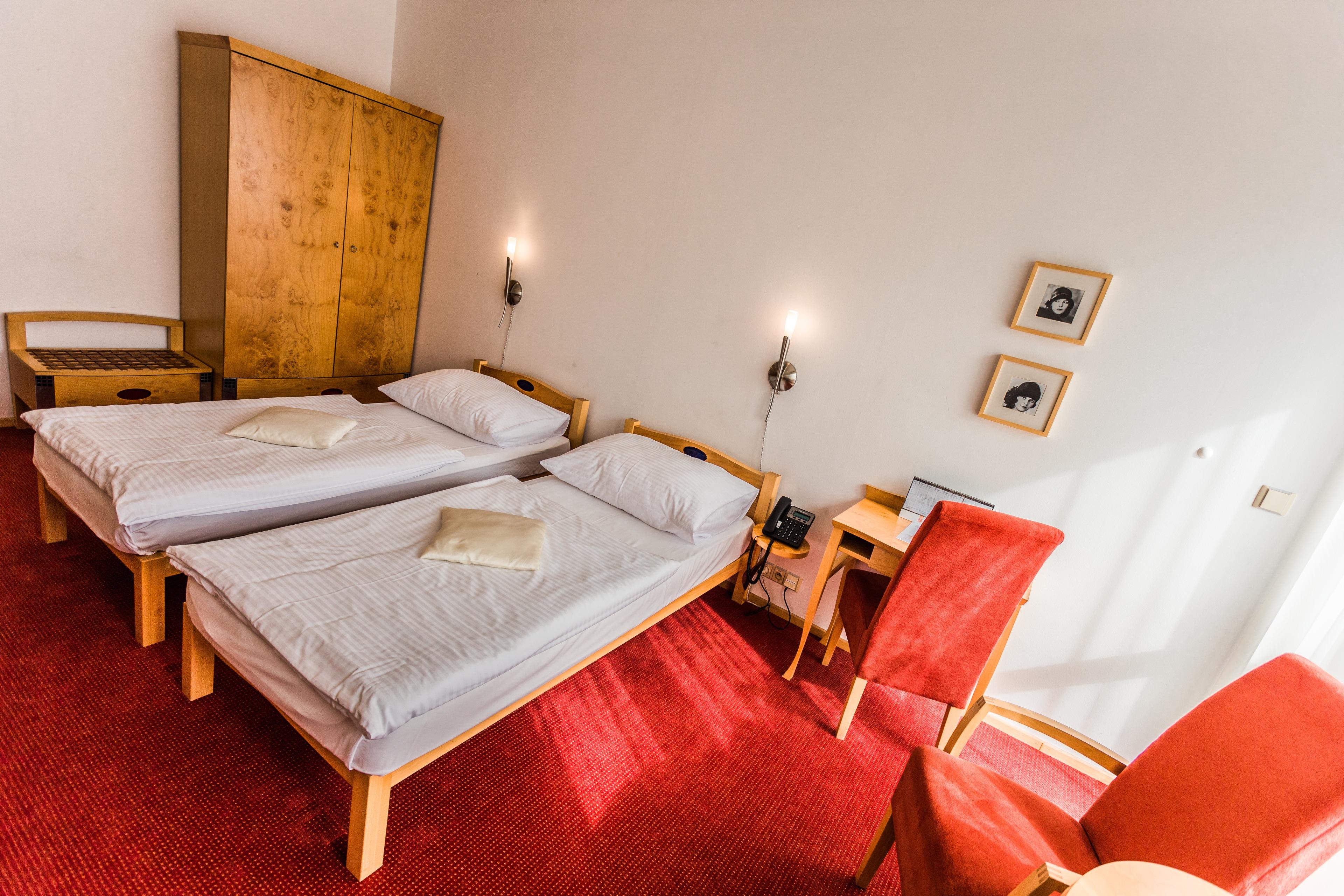 Hotel Set Братислава Экстерьер фото