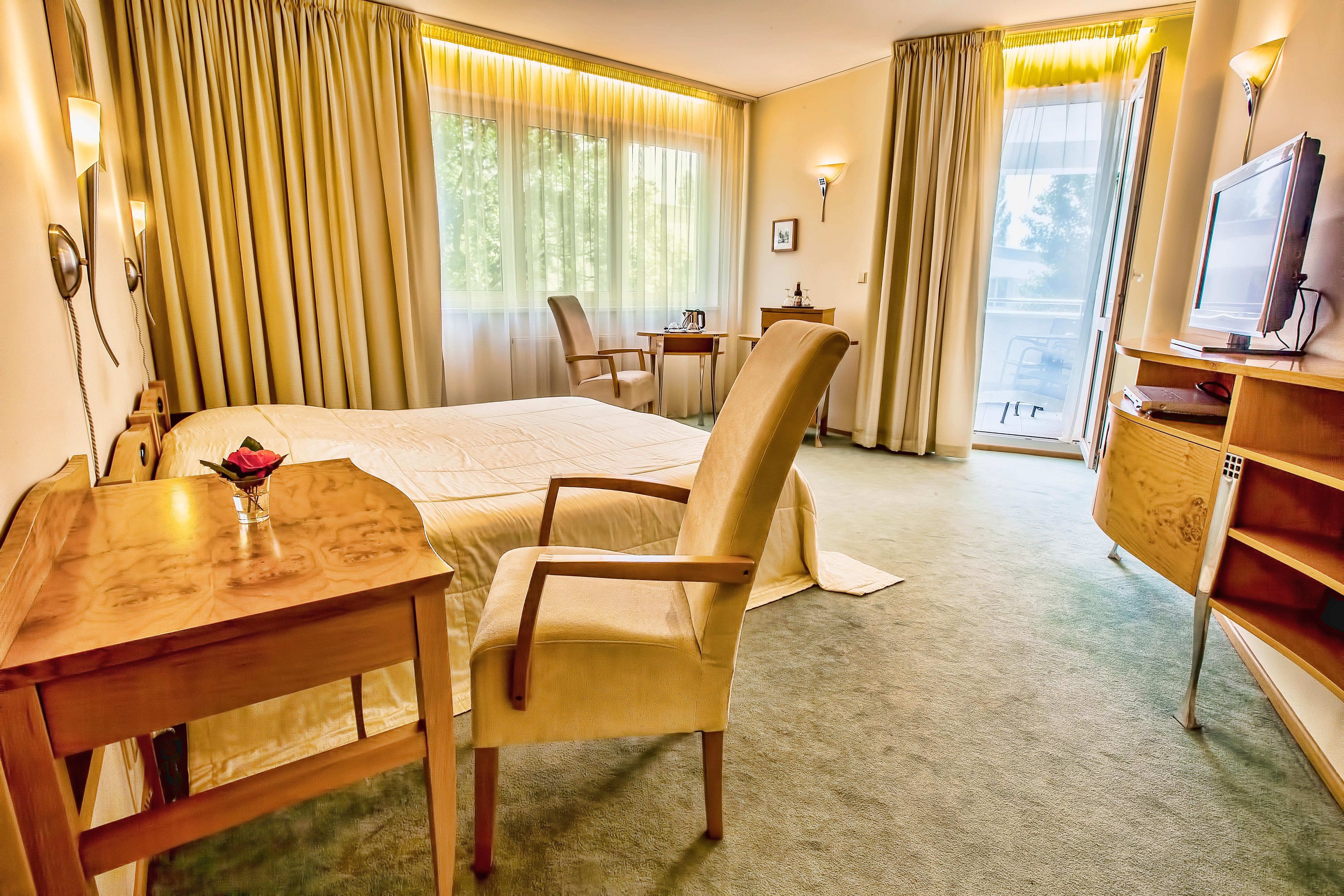 Hotel Set Братислава Экстерьер фото